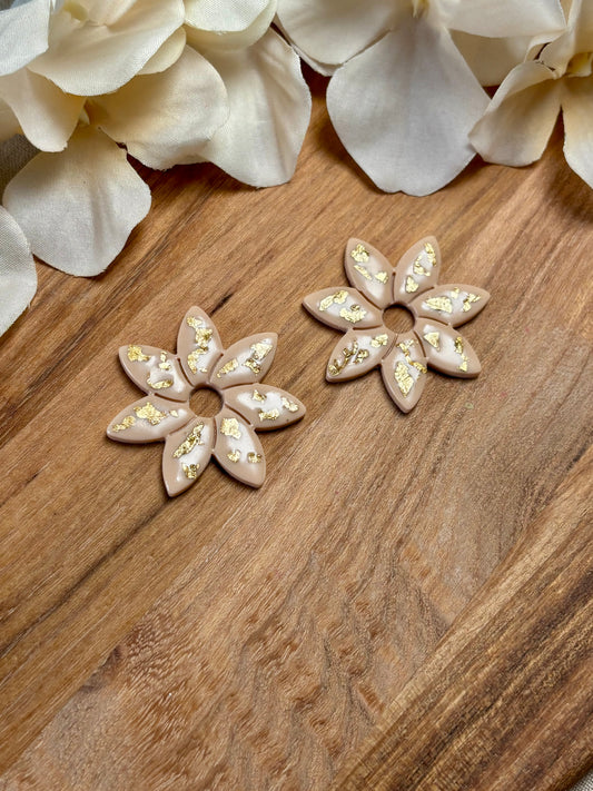 Fiore stor med gullflak · Beige