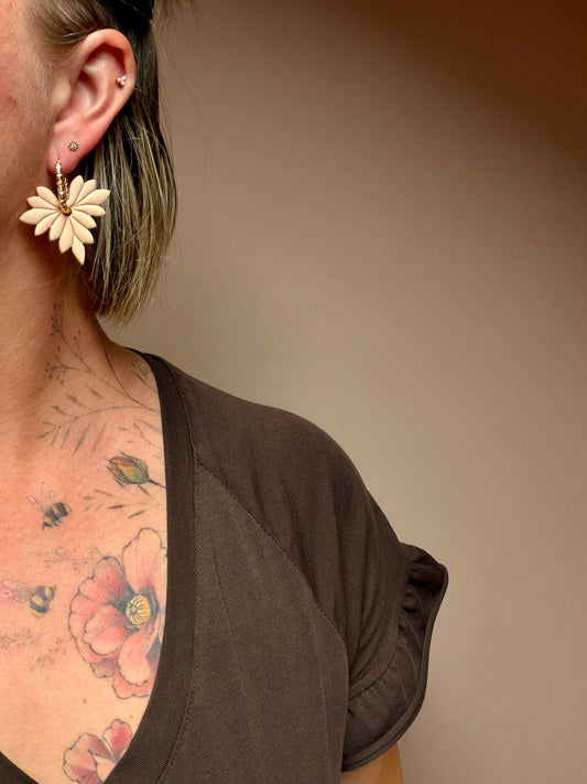 Bloom · Beige