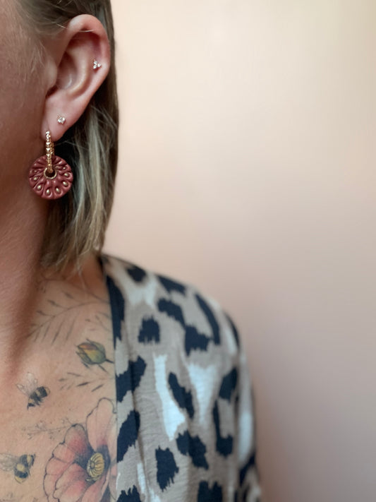 Amara liten · Dyp terracotta