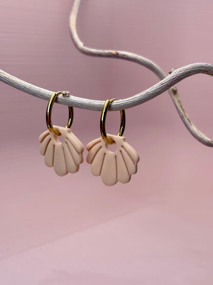 Skjell · Beige