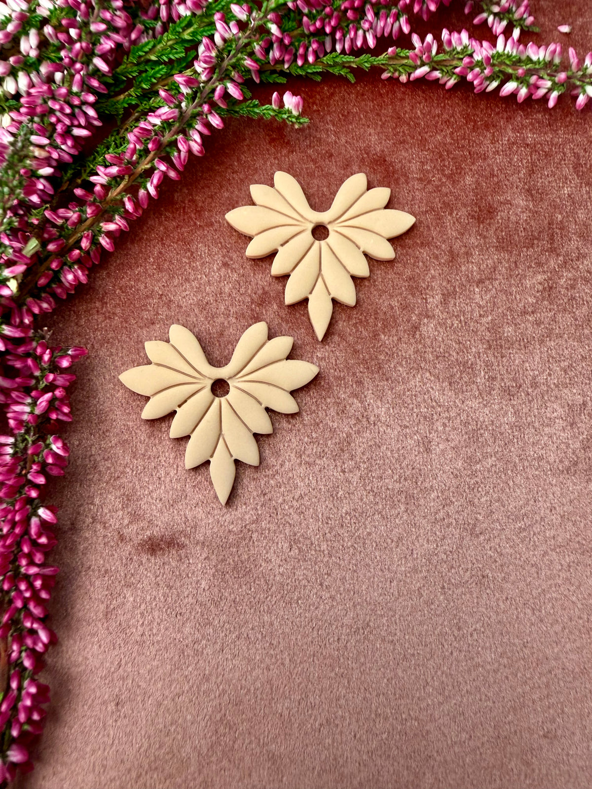 Bloom · Beige